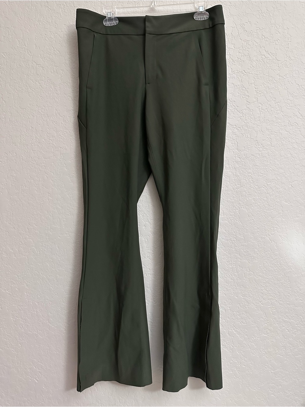 Athleta Stellar Flare Trouser Size 12 Arbor Olive